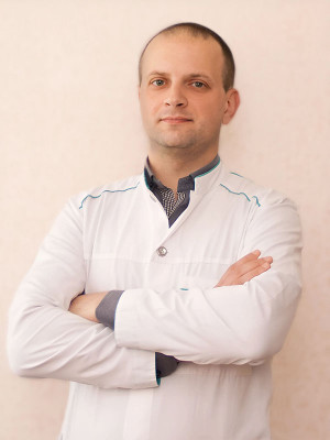 Врач физиотерапевт физиотерапевтического отделения Валигун Александр Викторович